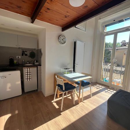 Studio Flat Ultimo Piano In Centro Rom Exteriör bild