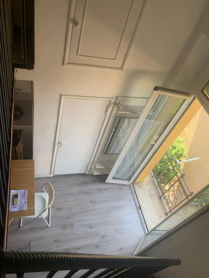 Studio Flat Ultimo Piano In Centro Rom Exteriör bild